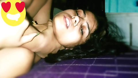 Indian brunette has awesome hardcore fucking on the web cam