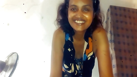 Indian brunette seduced an stranger with her small tits