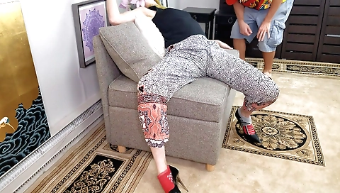 Indian solo masturbation video with hot sex in cigarette