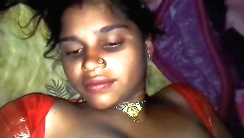 Indian girl with a big stomach makes her husband cum