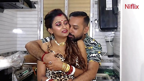 Indian brunette girl gets a creampie before riding