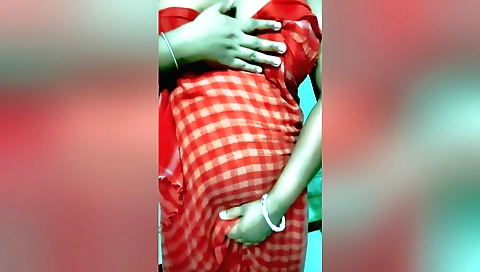 Indian solo video with a sexy little girl in swimsuit