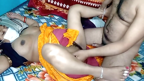 Teenie 18+ fucks his big cock deep in her big cunny