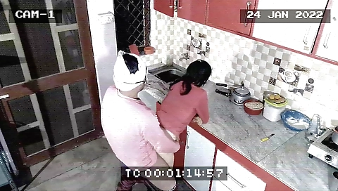 Indian maid gets fucked by her boss in her kitchen
