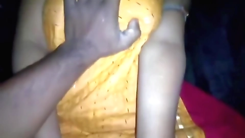 Indian slut is in her amateur video with her boyfriend