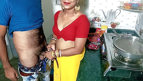 Indian cooking maid fucked by her boyfriend's big dick