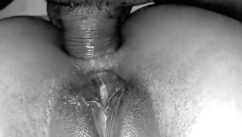 Indian housewife with a big ass fucks her ass in a hardcore vid