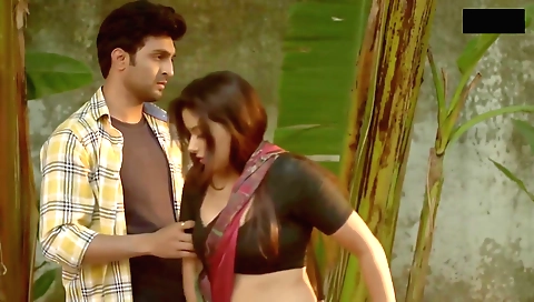 A sexy Indian milf with a large ass is showing off