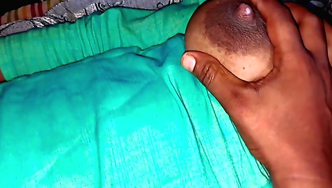 Indian chick with a sexy ass and a shaved cunt 100% porn