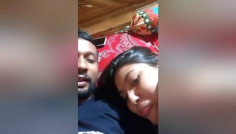 Amateur amateur brunette showing off her ass on homemade video