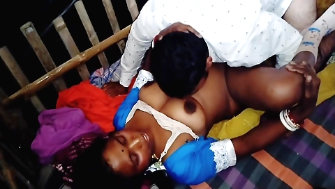 Hot amateur brunette with small boobs fucked her asshole