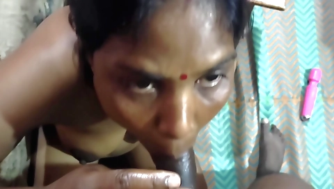 Indian teen with a sexy face gets fucked in the mouth