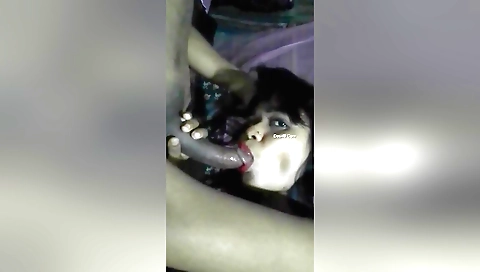 Webcam amateur brunette girl sucks and gets fucked