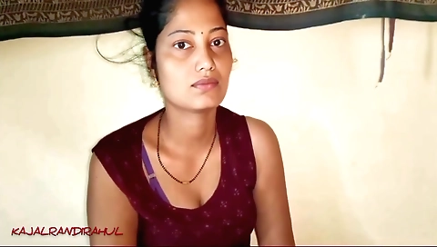 Big booty brunette amateur is having fun with her stepson