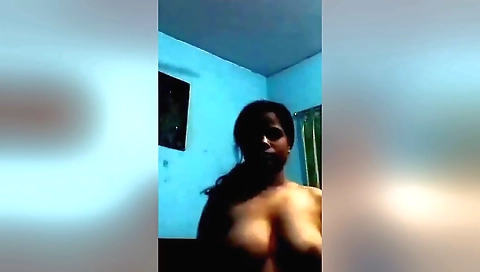 Today Exclusive- Horny Desi Wife Record Nude Video