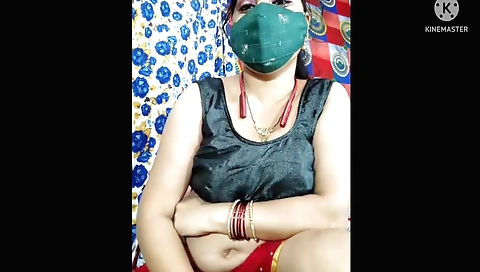 Horny brunette gets naked on camera with her sexy bhabhi