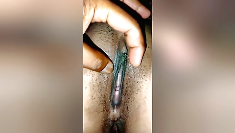 Hindi Sex - Putting Ice In The Sexy Pussy Of The Village And Screaming