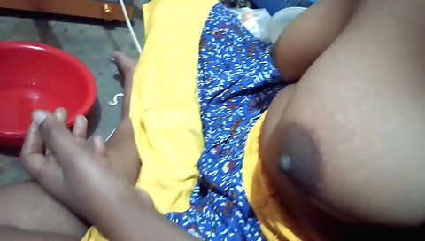 Indian wife has a great blowjob in a homemade porn video