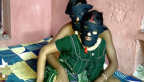 Hindi bhabhi-in-law and her lover enjoy a hot sex in bhabhi ki thokai