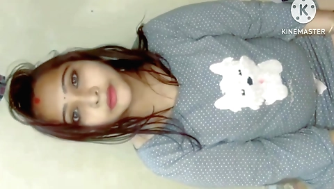 Gorgeous amateur sex video with hot brunette sex scene