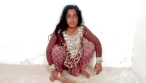 Indian brunette teen giving a blowjob and a handjob