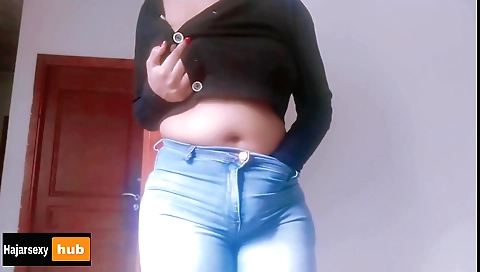 Amateur Indian solo female porn video with a big ass