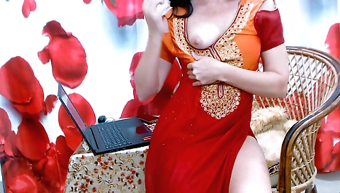 I am a stripper and strip naked to give me a blowjob