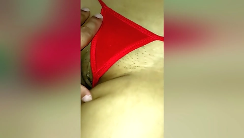 Indian video with a young and sexy chick who touches the man