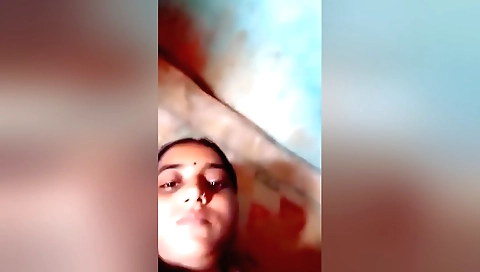 I'm a little bit addicted to my webcam voyeur video clip