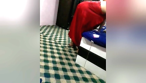 Indian webcam amateur video showing hot masturbation