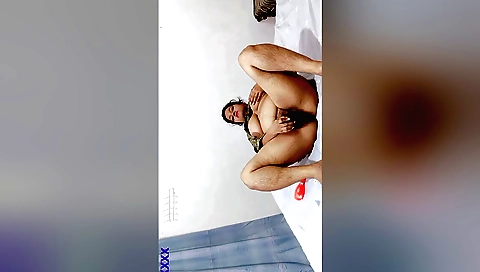 Busty brunette masturbates in her solo webcam video