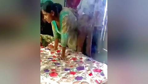 Indian babe shows her body on webcams and loves riding