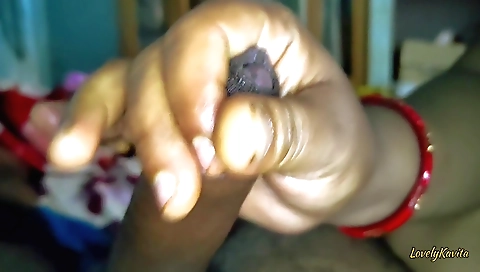 Kinked teen babe lets her man show her all the pussy she can handle