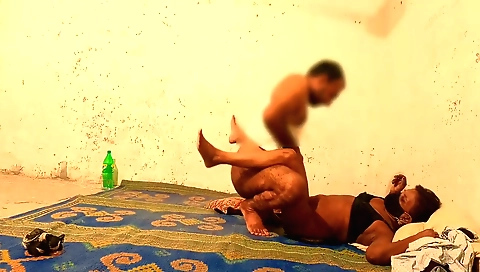 I am showing you a big booty pornstar in amateur hd video