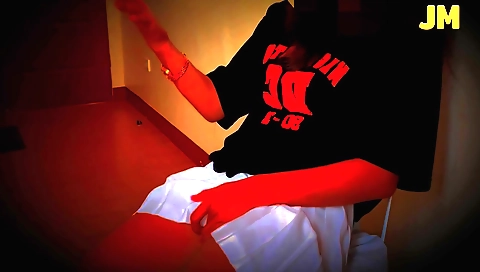 Indian amateur girl makes a hot homemade sex video