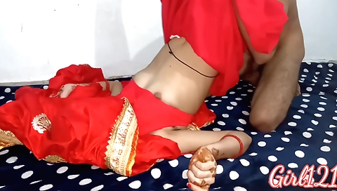 Indian chick with a tight ass is getting fucked by a hot dude