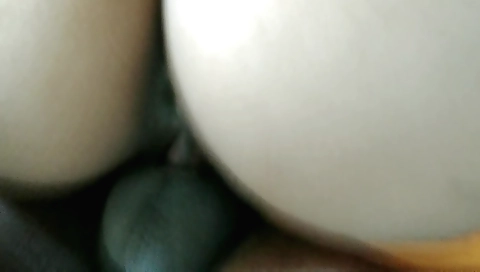 Bhabi with a big booty and a perfect body is fucking