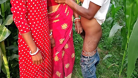Indian step-auntie gets fucked on the outdoor field