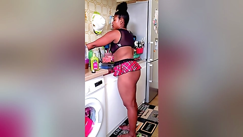 Indian solo teen with small body enjoys her solo sex