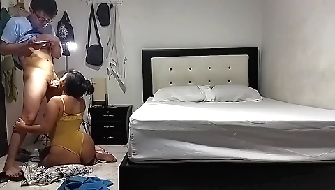 Big ass brunette girl with a hot body 100% amateur porn clip