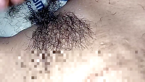 Amateur indian hairy sex video with a slutty chick