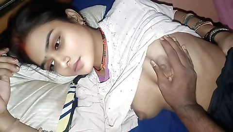 Indian hottie does some erotic sex with a Muslim man